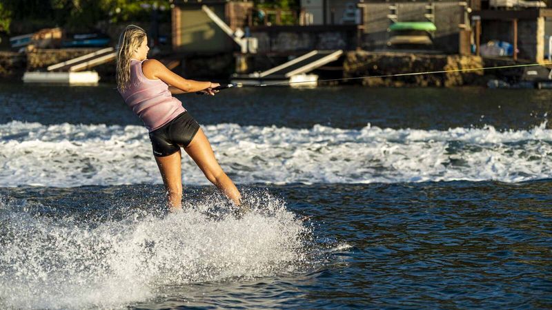 Wing Shorts Ladies Hipster shorts