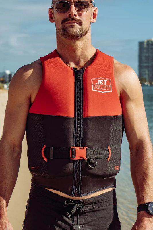 JETPILOT CAUSE L50 F/E ECO VEST L50 RED LGE