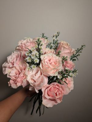 Luxe Roses No. 02 — Soft Peach