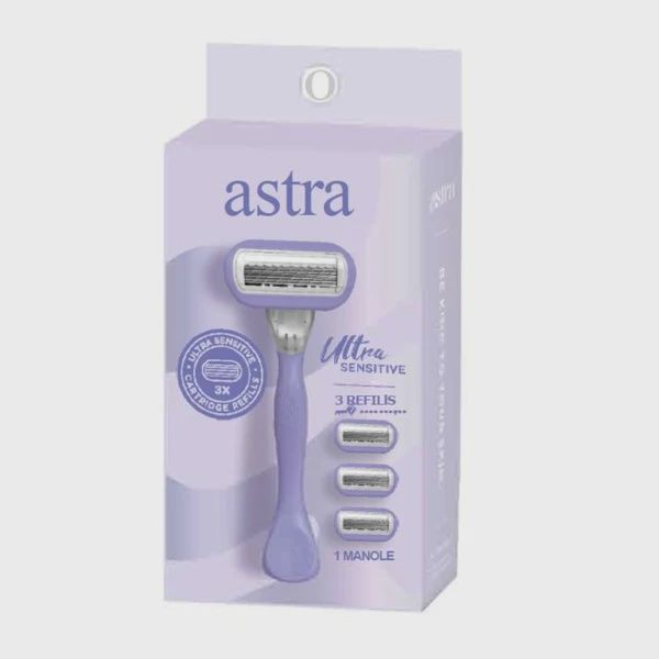 Astra Ultra Sensitive Razor with 3 Catridge Refills