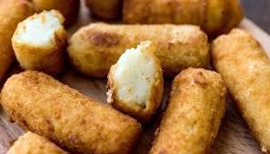 CROCCHETTE DI PATATE* (8 pz.)