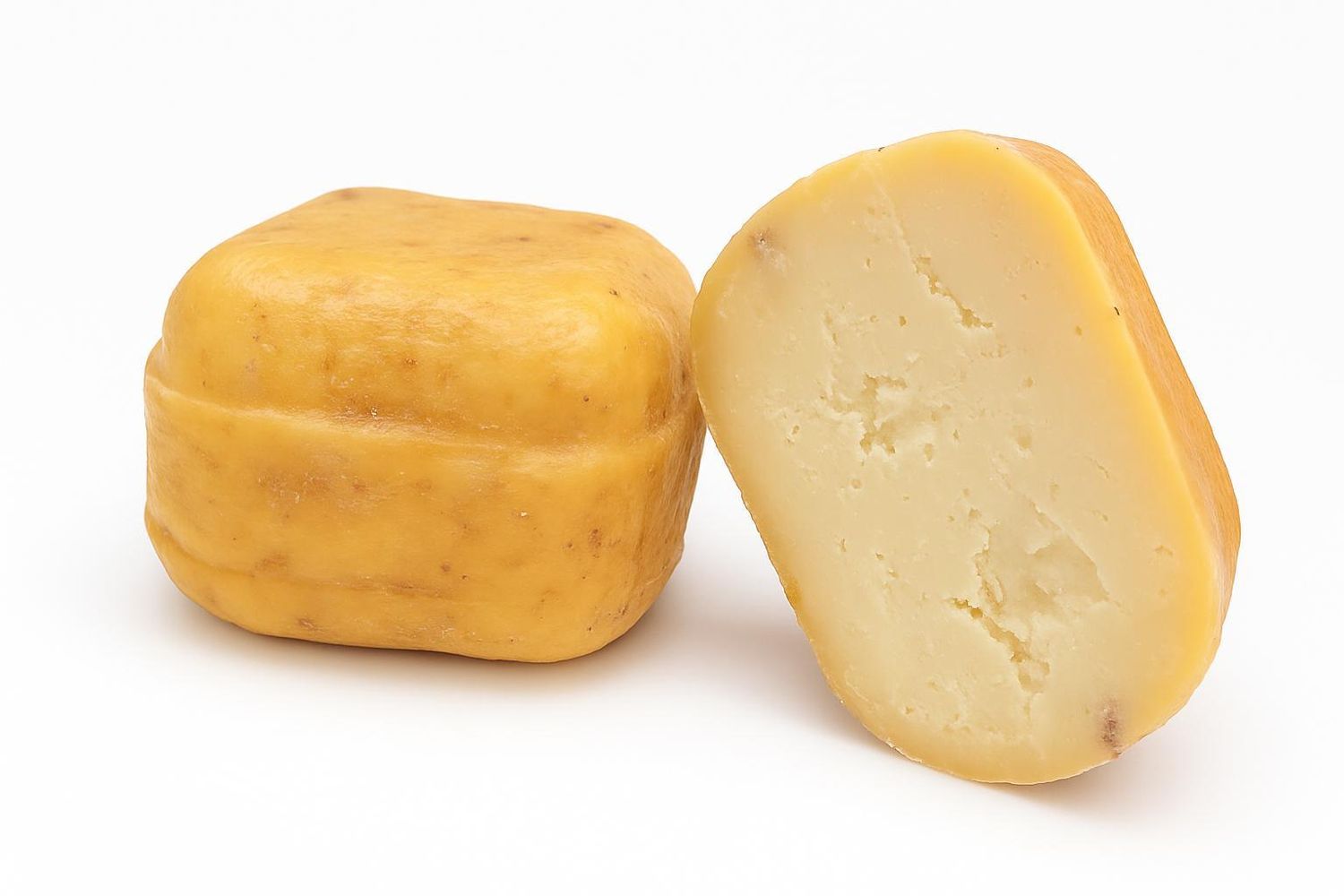 Cured cow&#39;s raw milk cheese, large piece +/- 4 KG