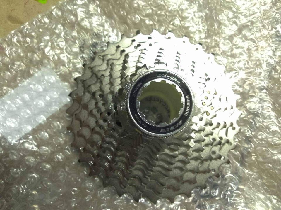 Cassetta pacco pignoni nuovo 11-32 per bici da corsa 11 vel Shimano 105 cs-r7000