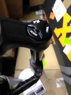 FORCELLA MTB NUOVA FOX 34 AWL PER RUOTA 29 BOOST ESCURS 140mm offset 51MM