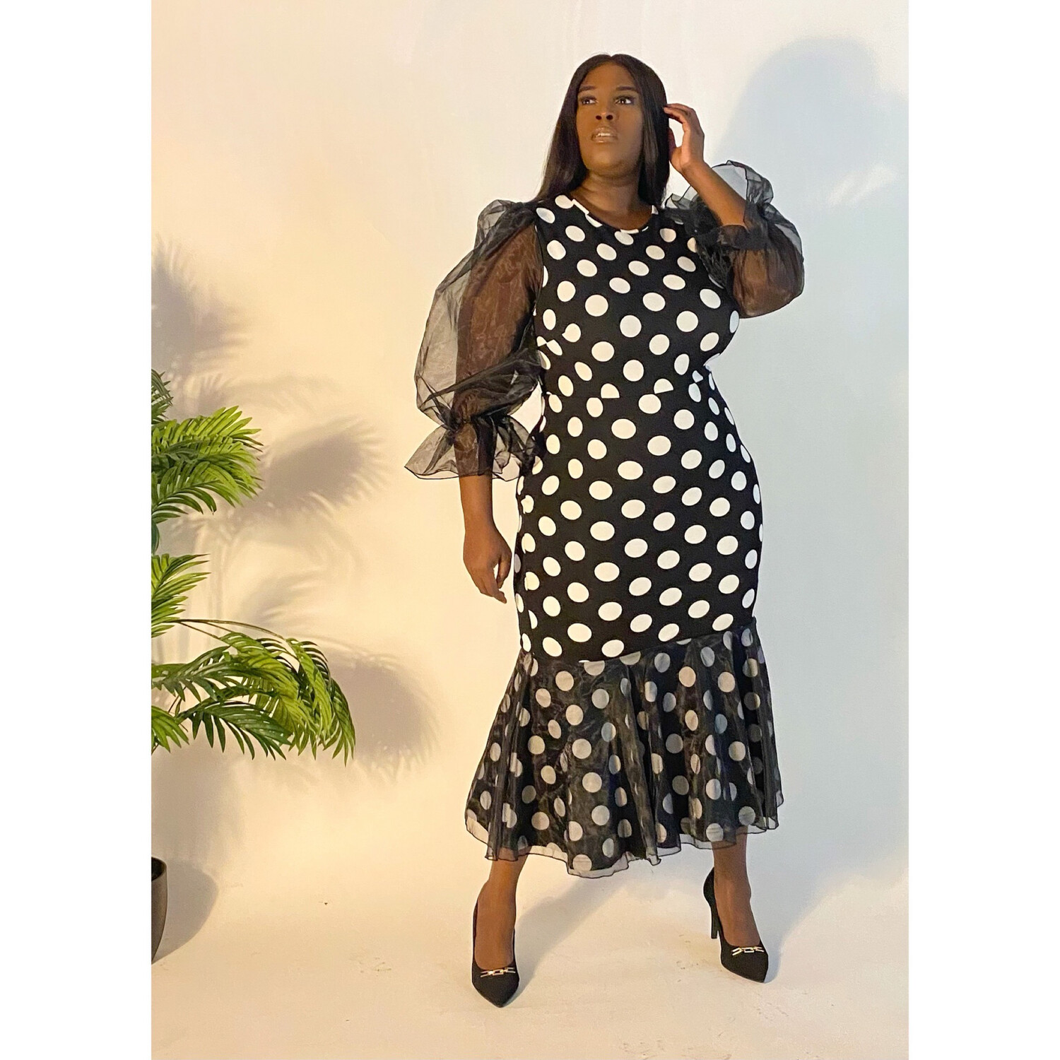 Polka dot fishtail dress top
