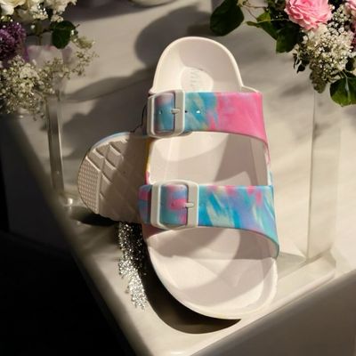 Spring Mia Flops 