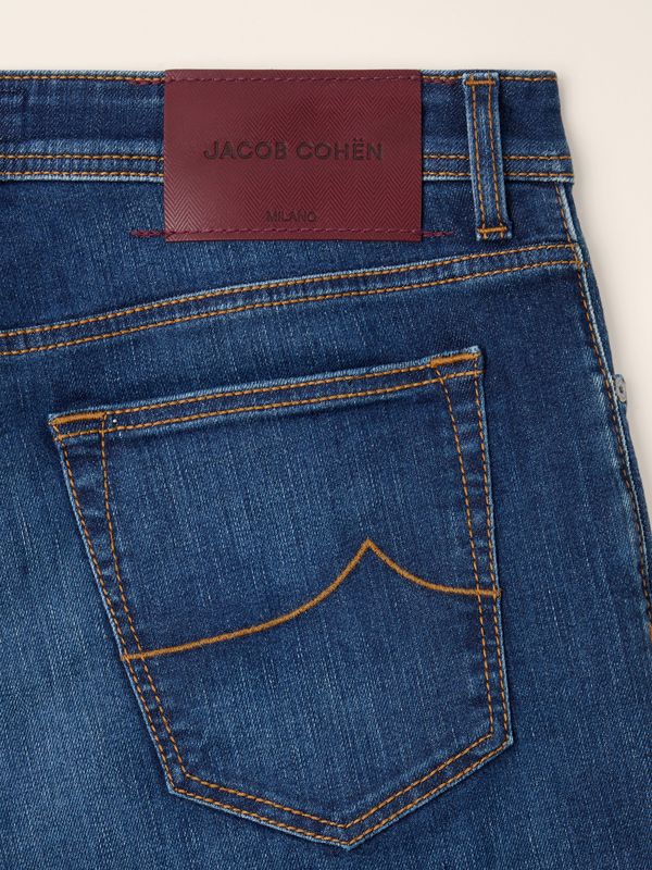 Jacob Cohën – Nick Super Stretch Jeans | Medium Blue | 200D