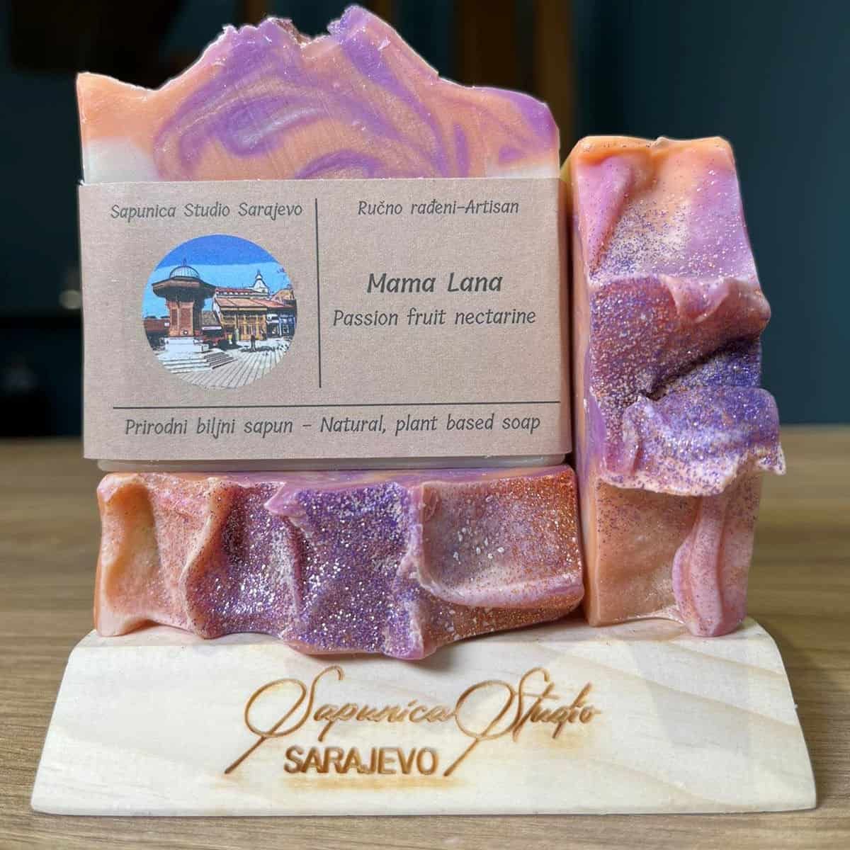 Mama Lana Sapun (marakuja, nektarina) 100g