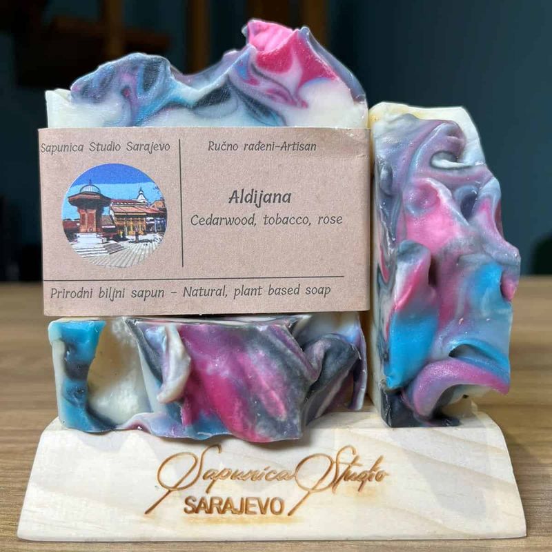 Aldijana Sapun (cedrovina, ruža, cvijet duhana) 100g
