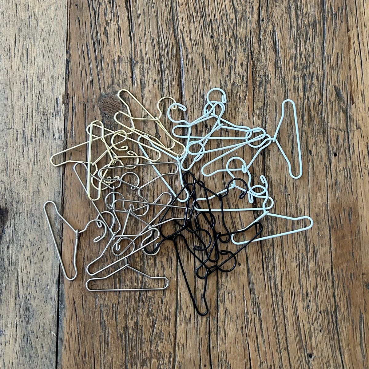 Coat Hangers (Pack of 4)