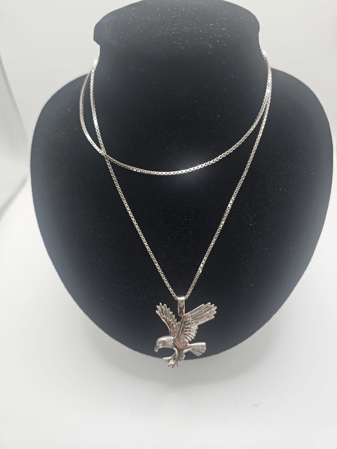 Collar vintage oro blanco
