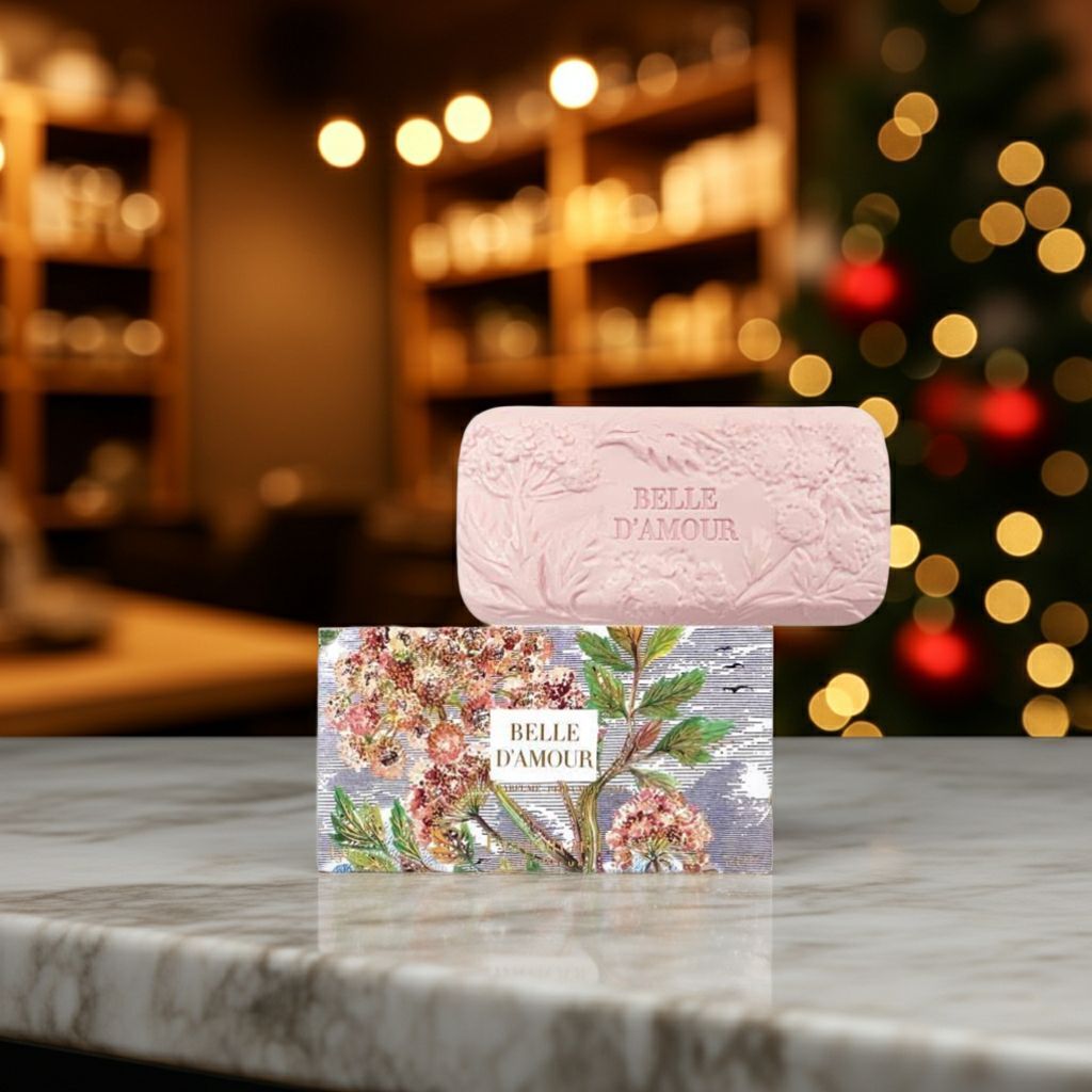 Belle d’Amour, Fragonard, Parfümseife mit Seifenschale, 150 g