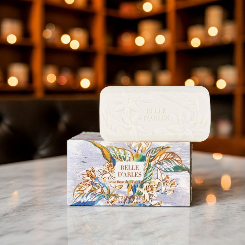 Belle d’Arles, Fragonard, Parfümseife mit Seifenschale, 150 g
