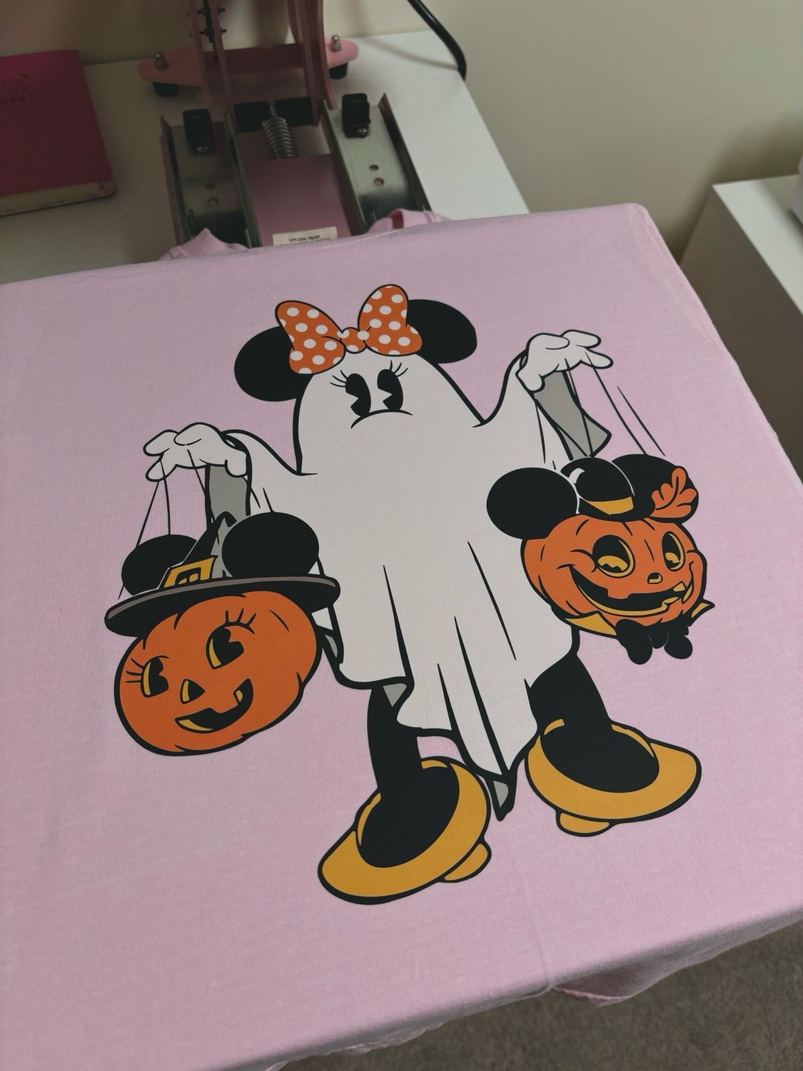 Minnie Mouse Youth T-shirt