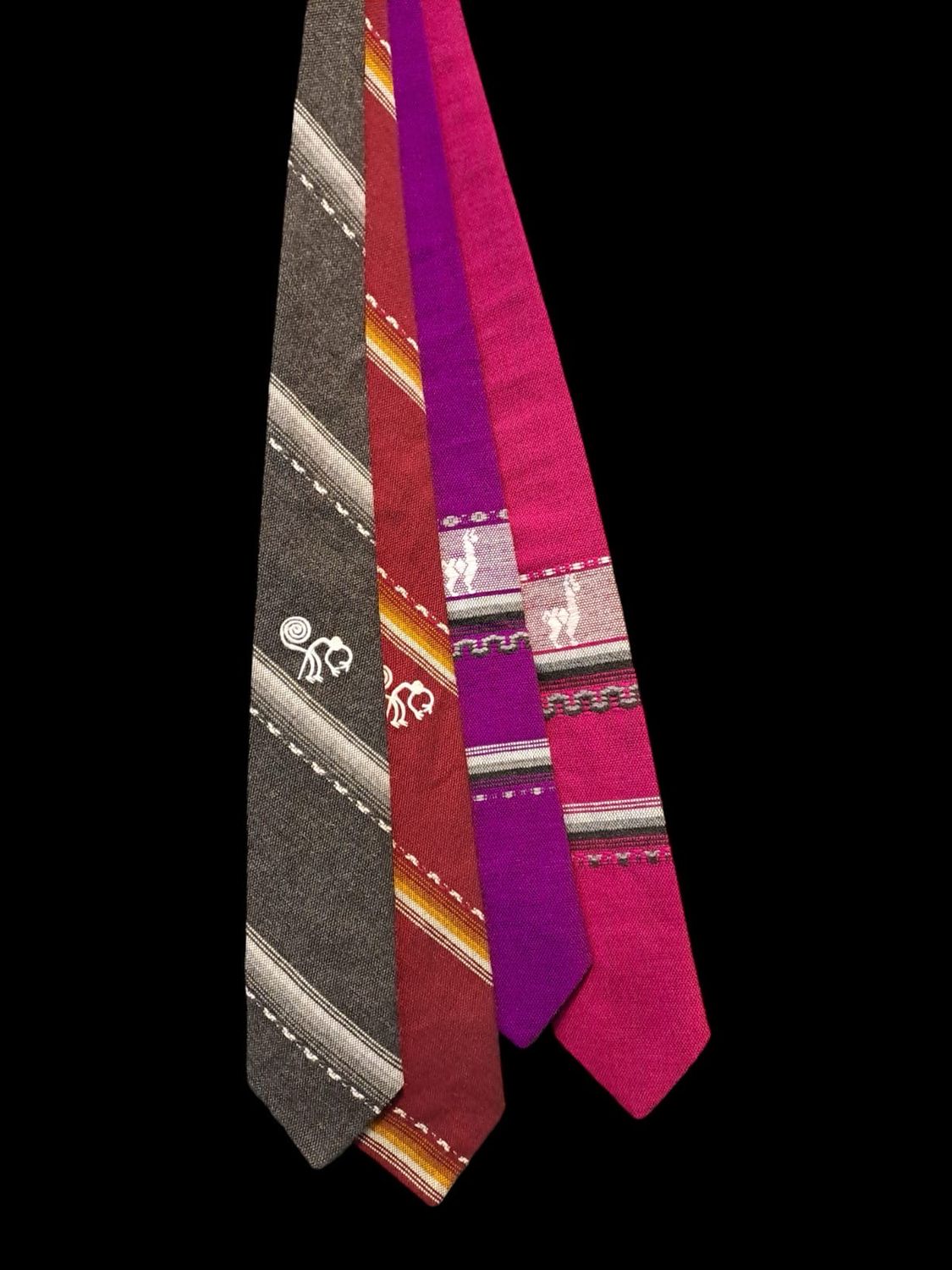 Baby Alpaca Tie