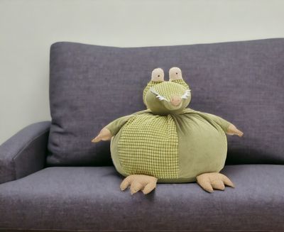 18&quot; X 18&quot; Green Novelty Throw Pillow