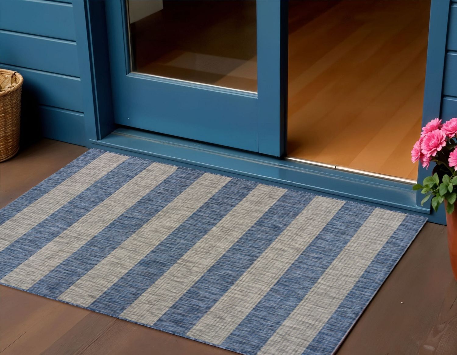 2&#39; X 3&#39; Blue And Gray Indoor Outdoor Area Rug