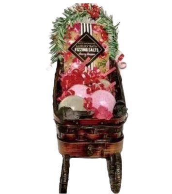 GIFT SETs Santa Sleigh Holiday Bath and Beauty Spa Relax Indulge with Reusable Baskets