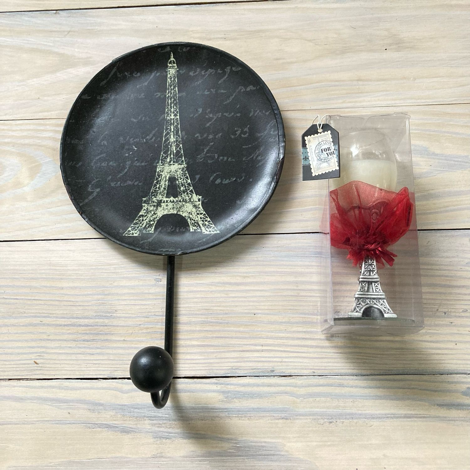 GIFT SET Eiffel Tower Paris France Wall Hook Hanging Plate and Candle