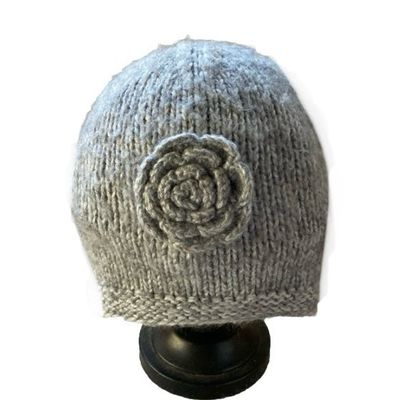 ALPACA Wool Bucket Hat Soft Fuzzy Warm Gray White Blend with Flower