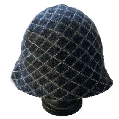ANGORA Bucket Hat Soft Fuzzy Warm Black Gray Checkered Pattern
