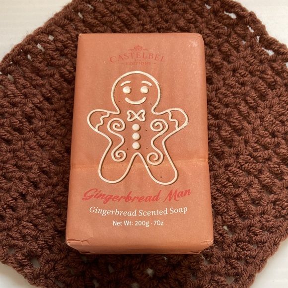 CASTELBEL Limited Edition Gingerbread Man Fragrance Bath Bar Washcloth Gift Set