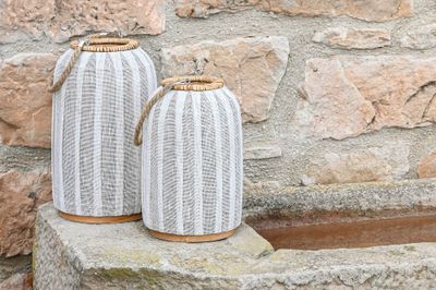 Faroles, portavelas y velas