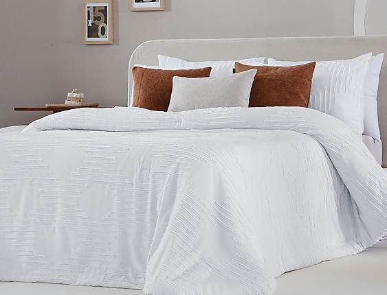 EDREDÓN BOUTI CHARLIS BLANCA (PARA CAMA DE 150 cm.)