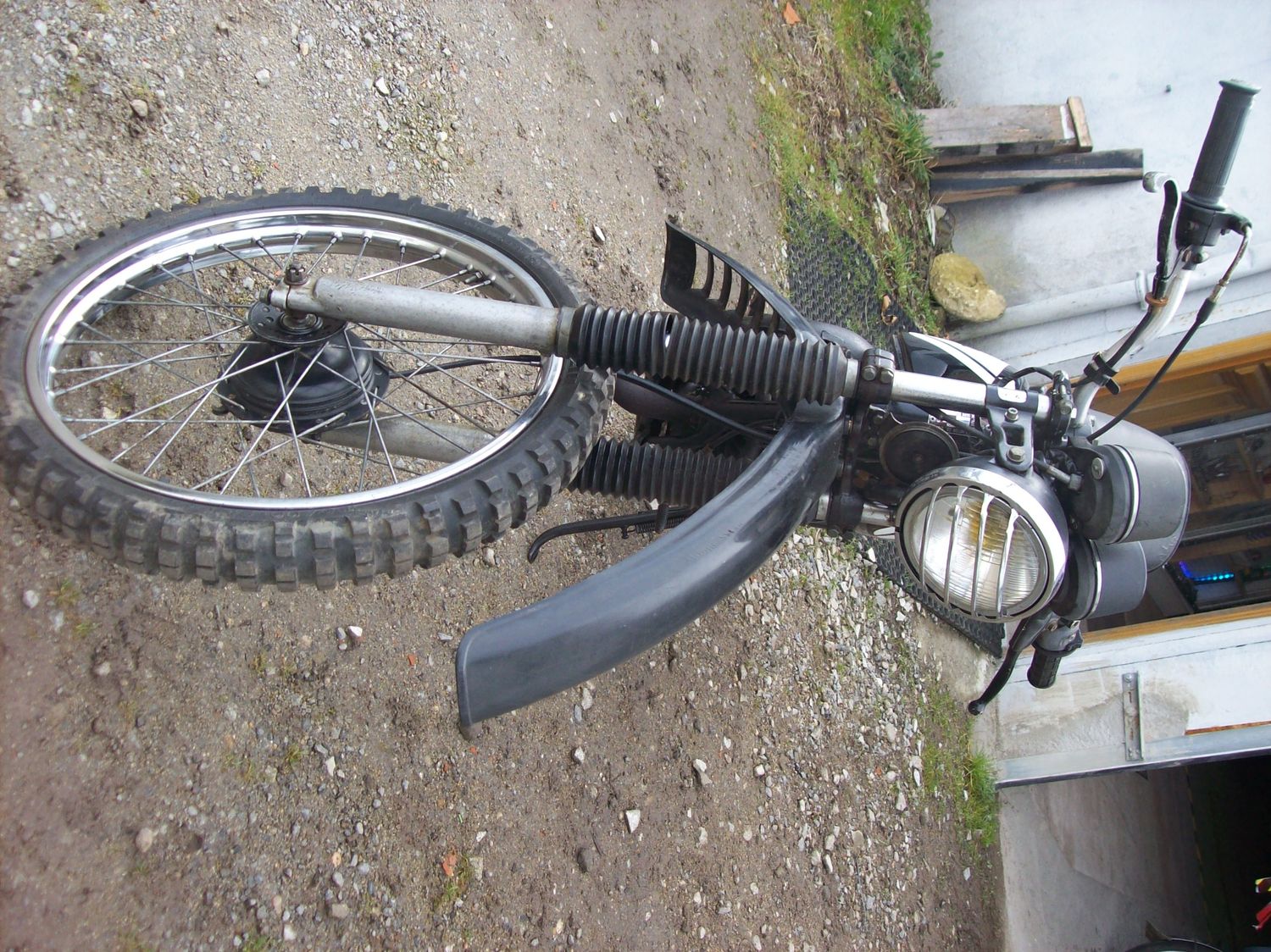 moto complète 125 dtmx