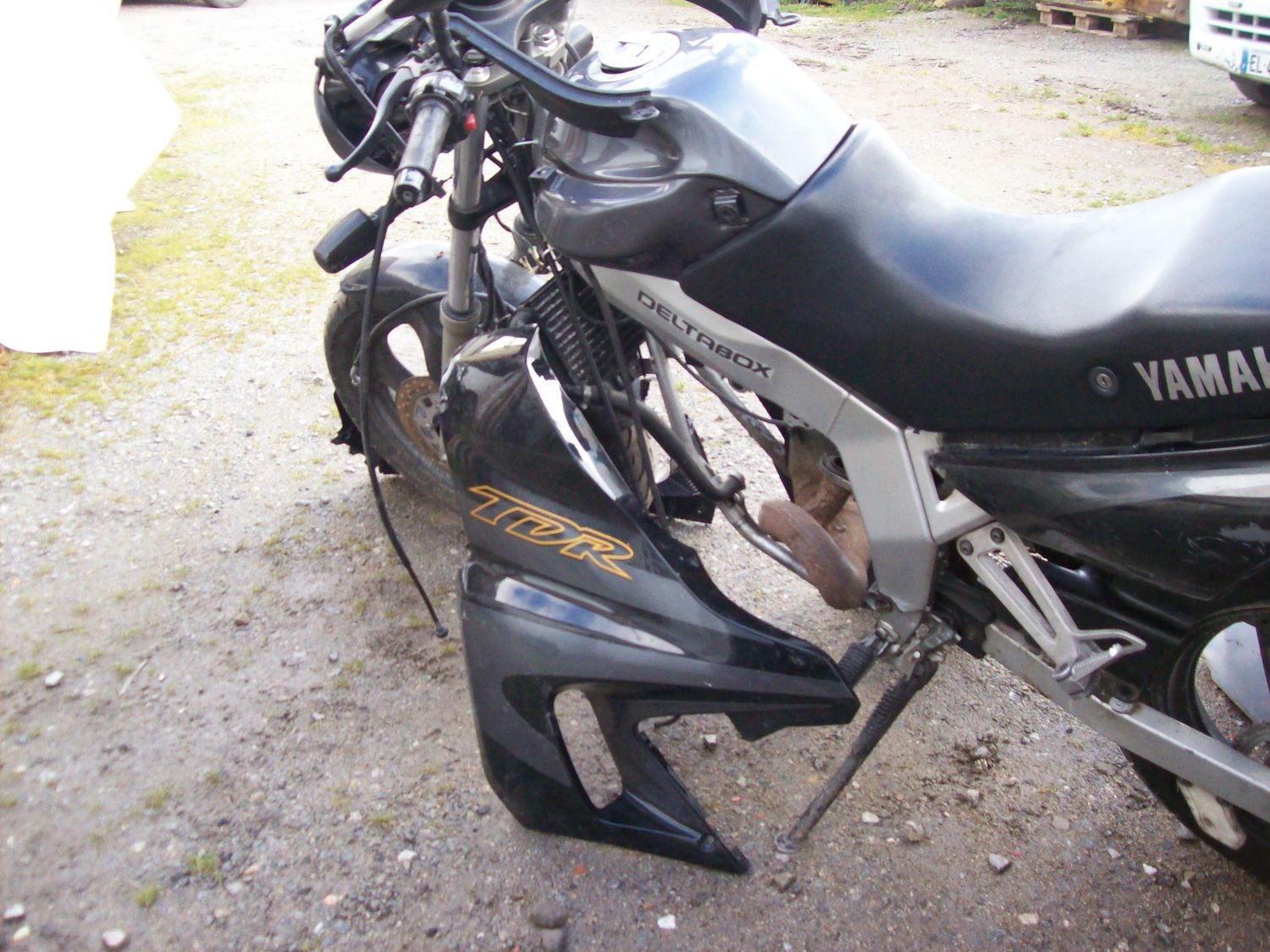 moto complète  Yamaha 125 dtr