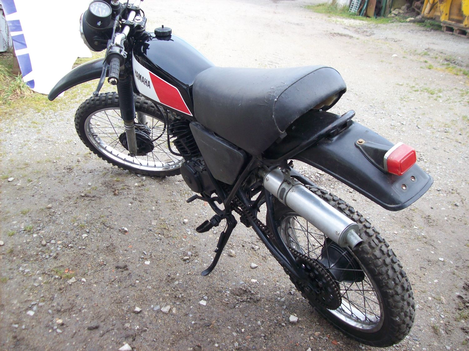 moto complète 125 dtmx