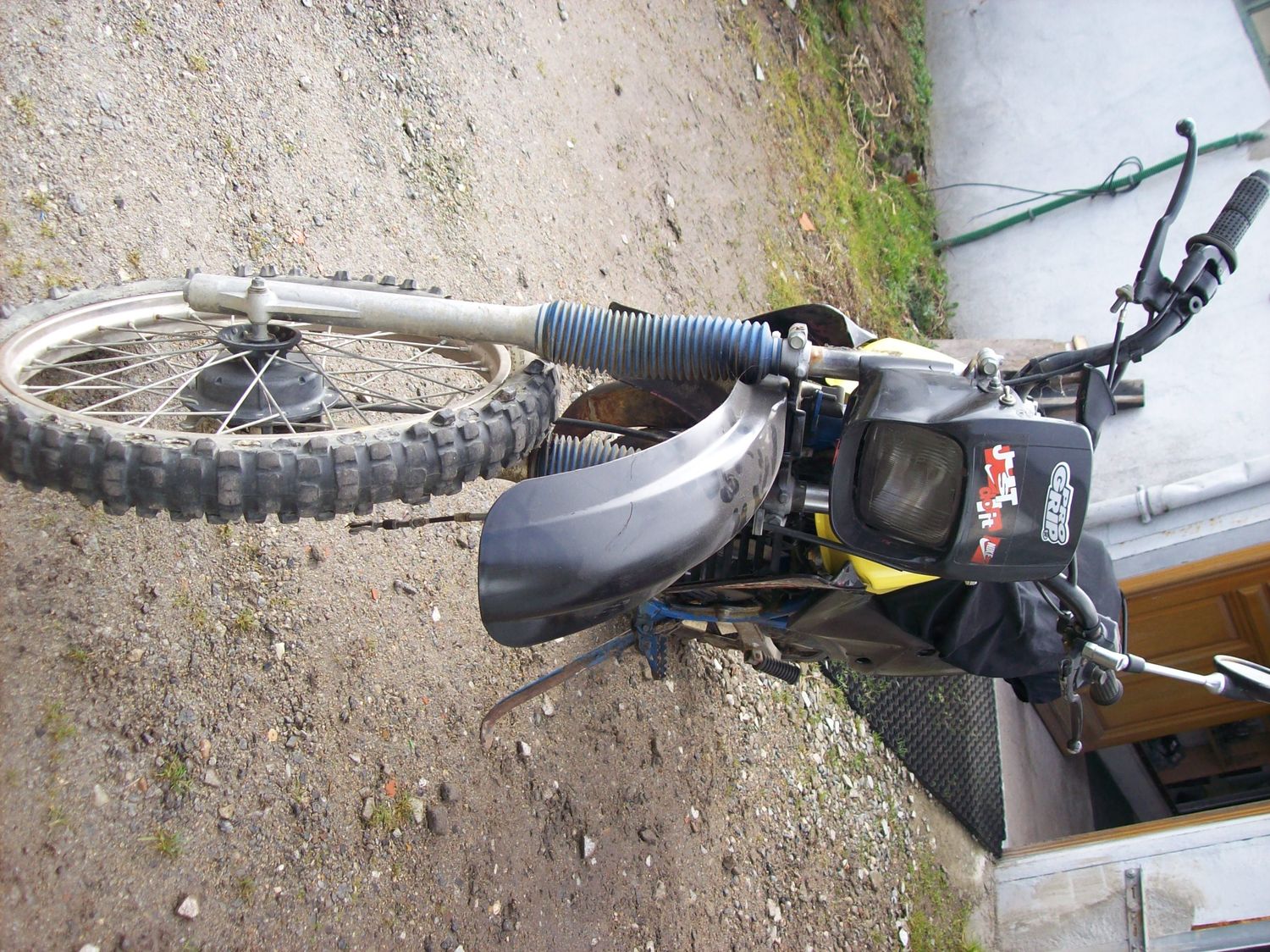 moto complète Suzuki 50ts