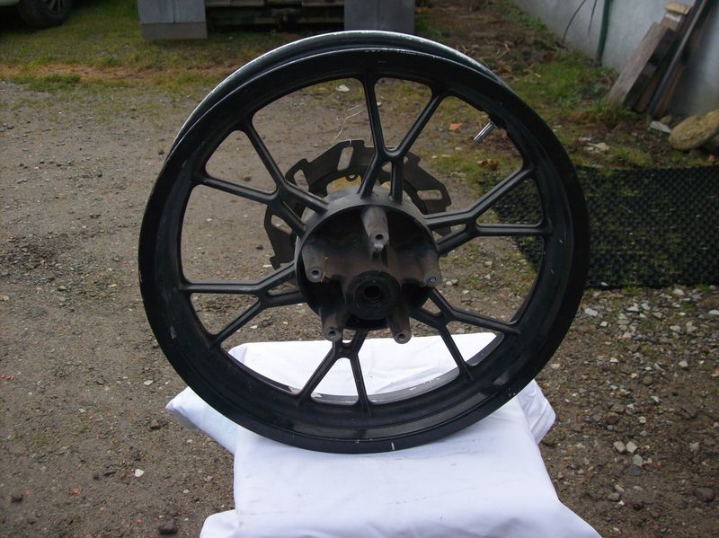 roue arrière massai