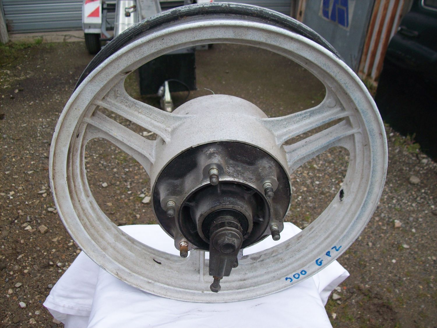 roue arrière Kawasaki 500 gpz