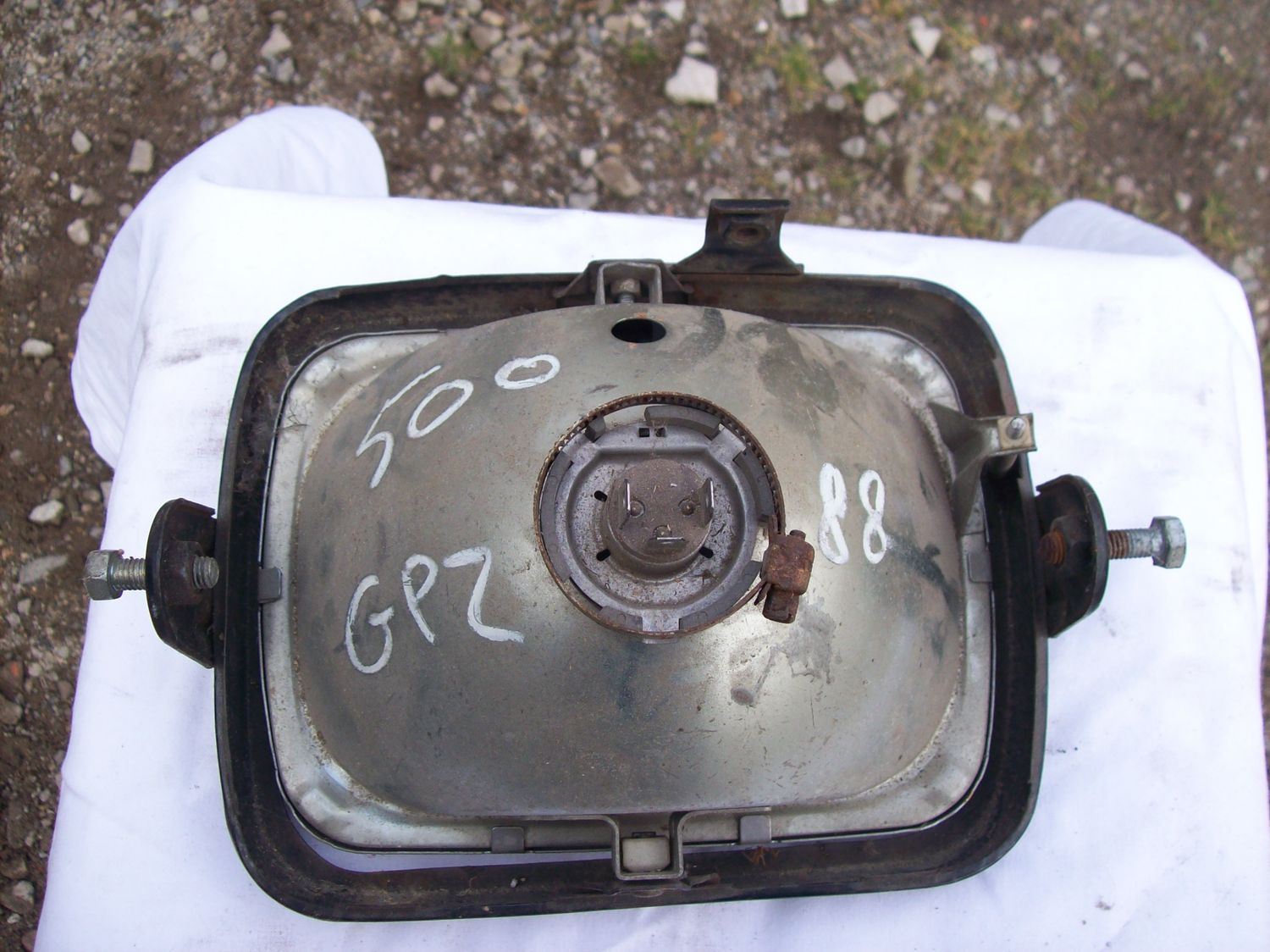 phare avant Kawasaki 500 GPZ 88