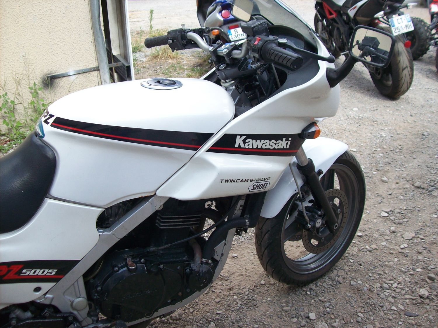 KAWAZAKI 500 GPZ dépôt vente