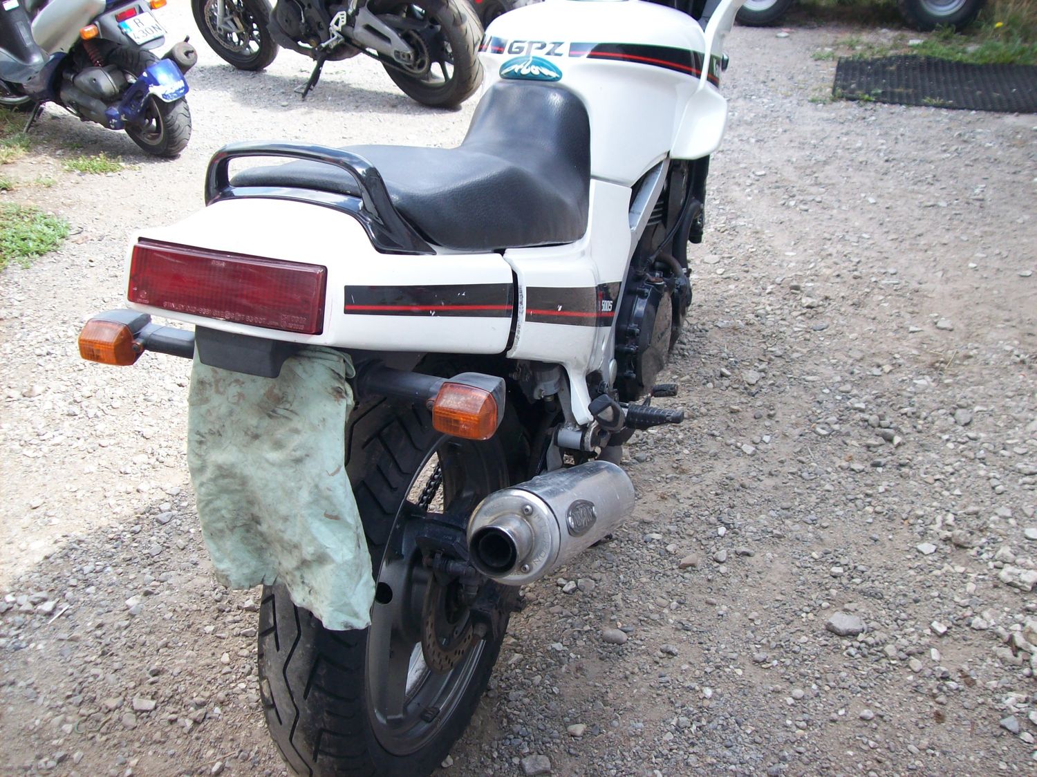 KAWAZAKI 500 GPZ dépôt vente