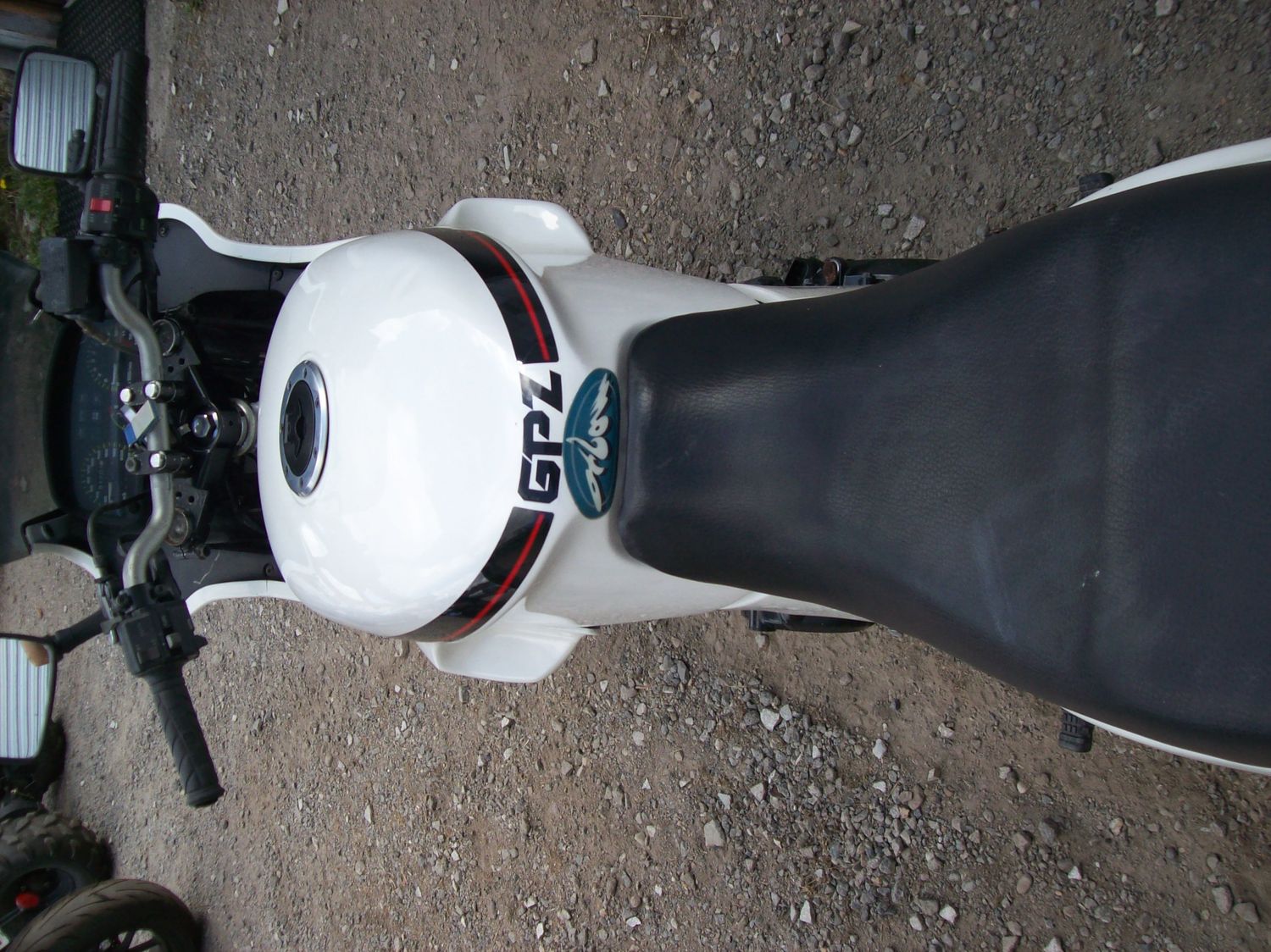 KAWAZAKI 500 GPZ dépôt vente