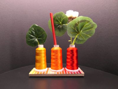 Stiftehalter/ Vase (3er) auf Textildekor Stiftehalter/ Vase (3er) auf Textildekor