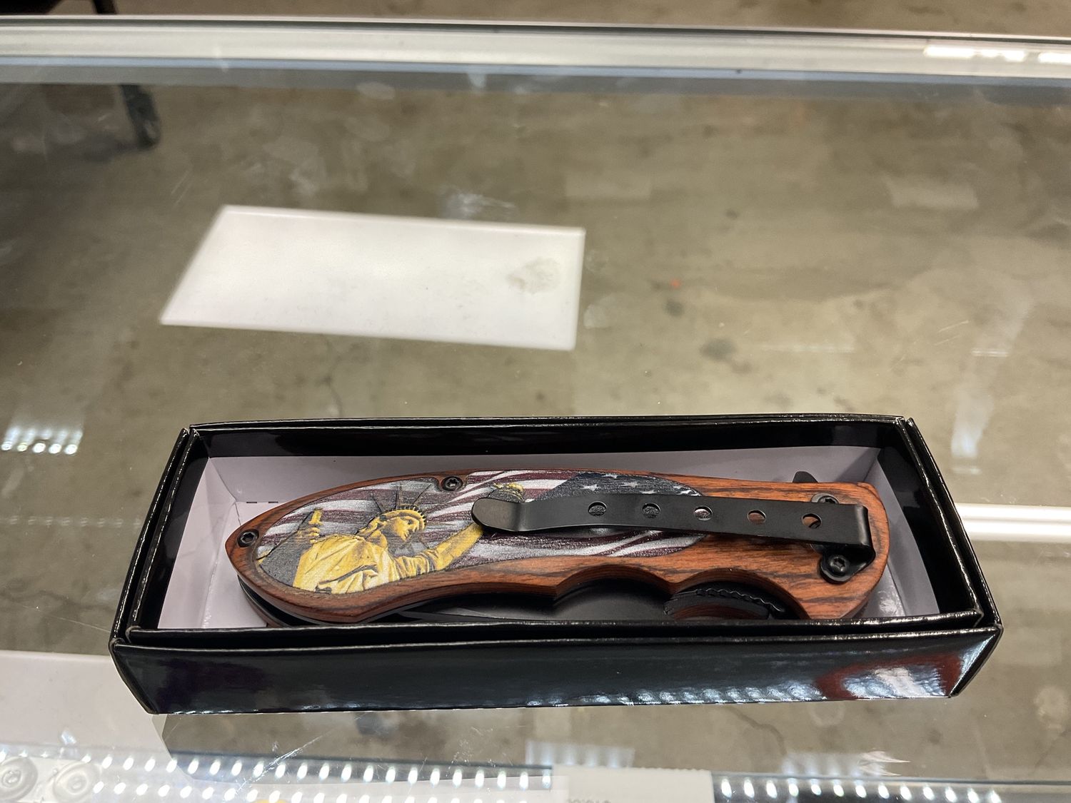 Statue Of Liberty Wood Body Knife