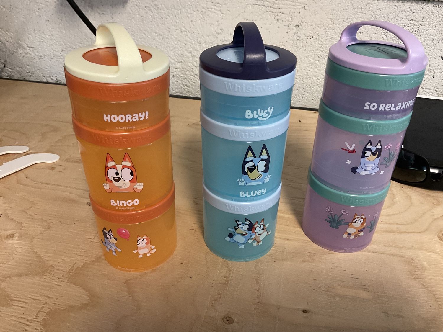 WHISKWARE LICENSED SNACK