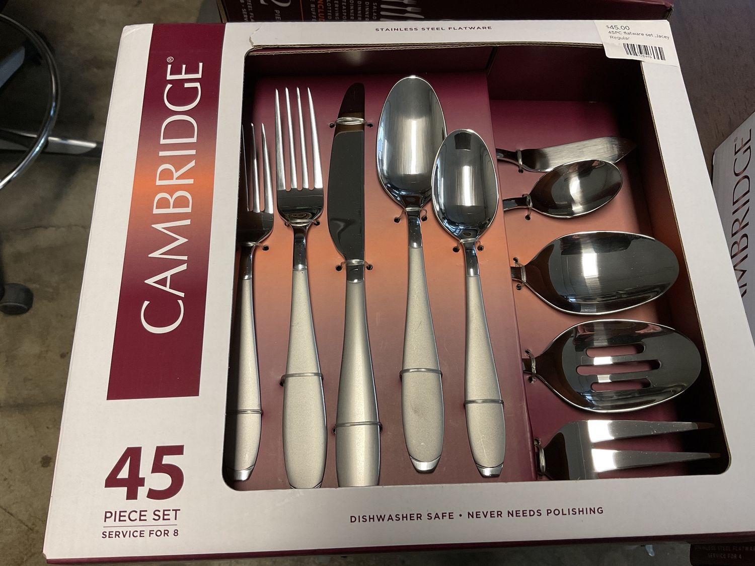 Cambridge 45 pc flatware set