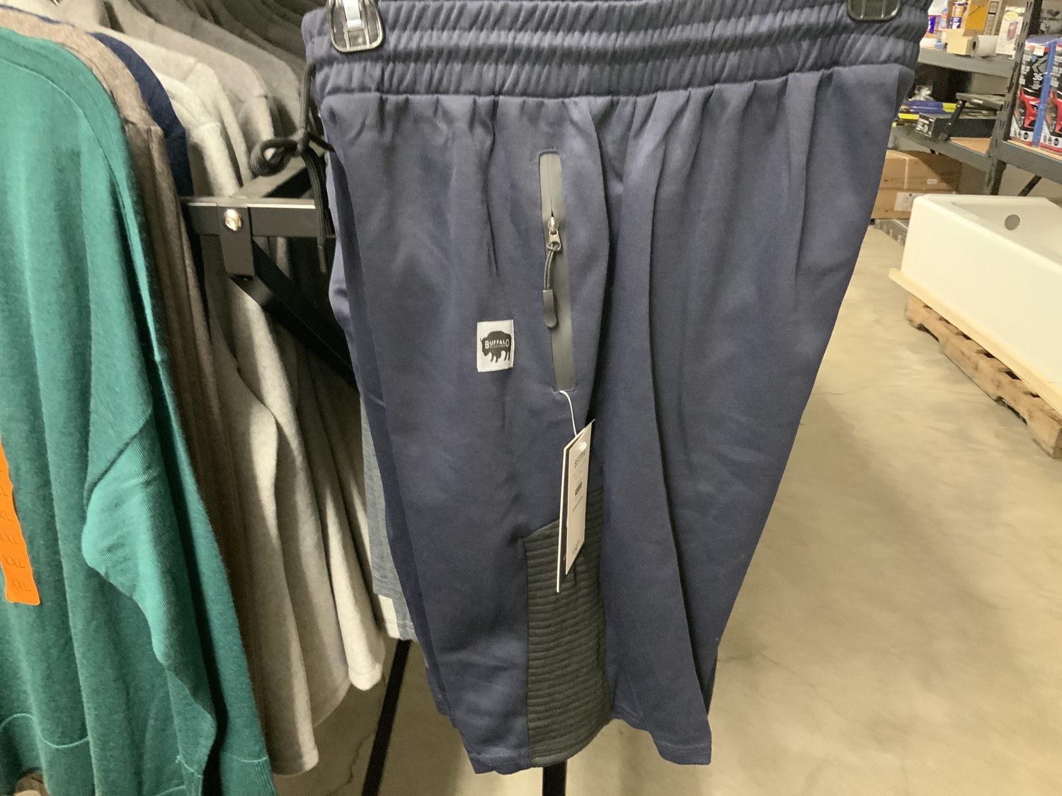 Buffalo Outdoors Men&#39;s Athletic Tech Short