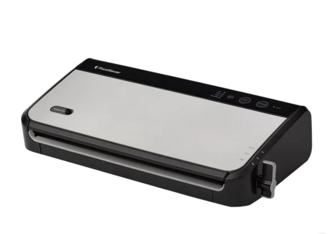 FoodSaver Vacuum Sealing System- Retail- $ 69.99