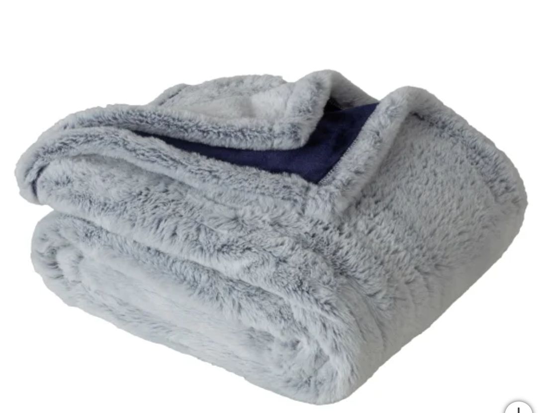 Berkshire Life Heated Throw retail $ 29.99