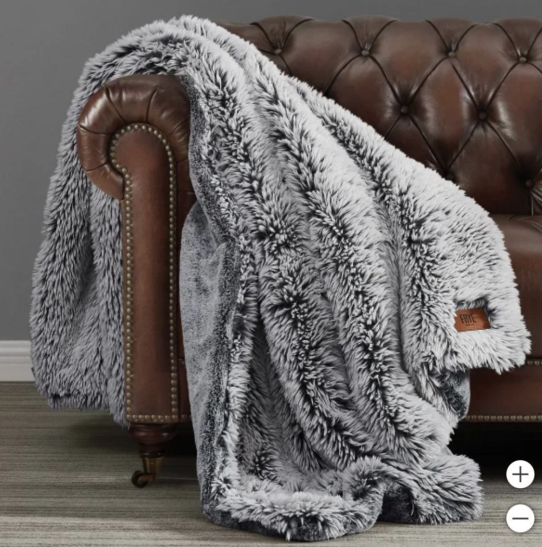 FRYE Arctic Luxe Faux Fur Throw
