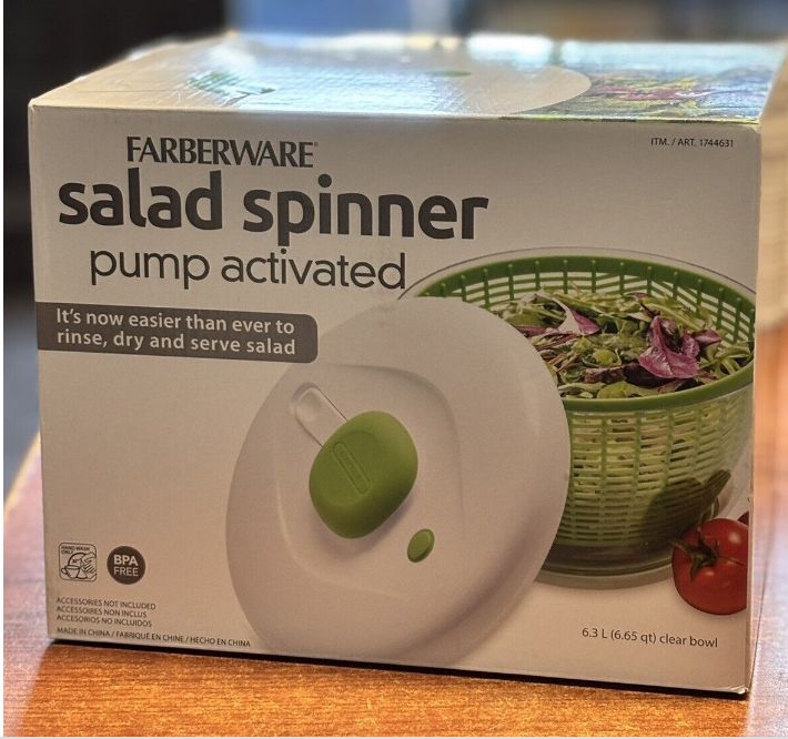 Farberware Pump Activated Salad Spinner - Retail $21.99