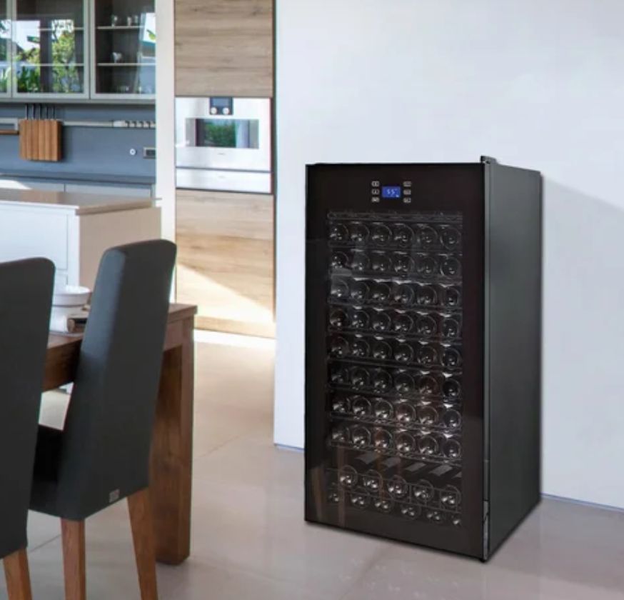 Wine Enthusiast Classic 92-bottle Wine Cellar