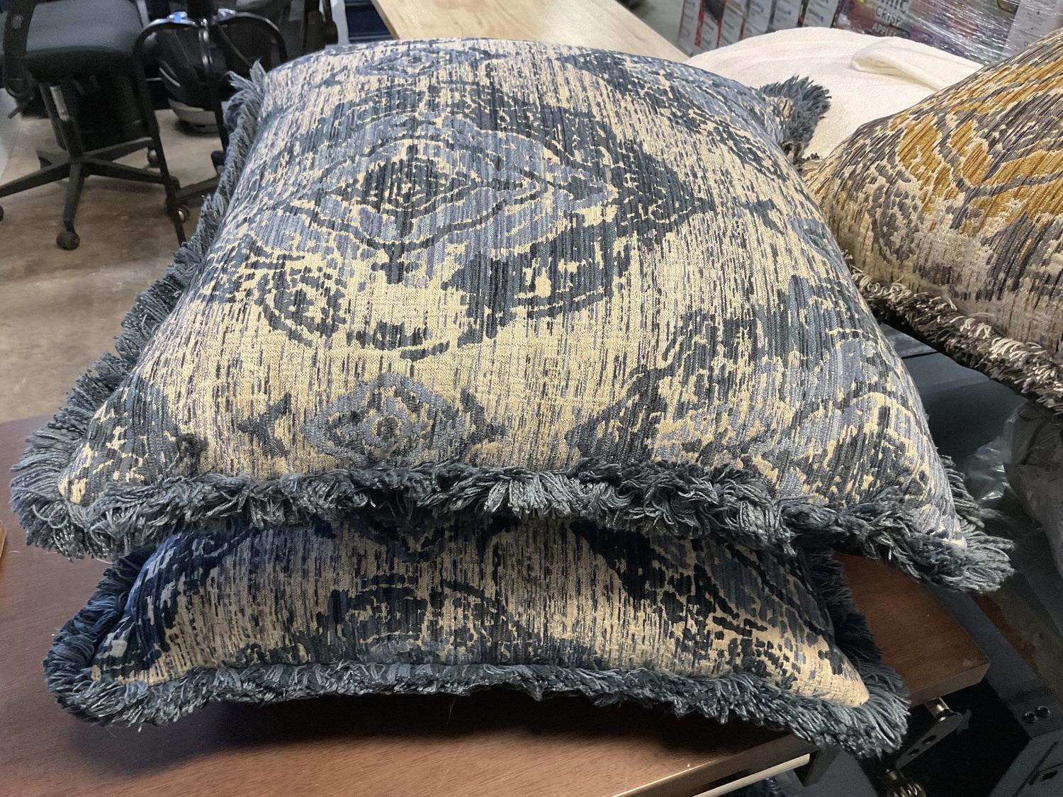 Decorative pillow