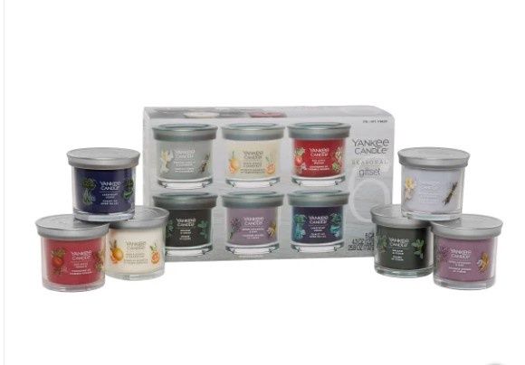 YANKEE SIGNATURE CANDLE-retail-$ 19.99